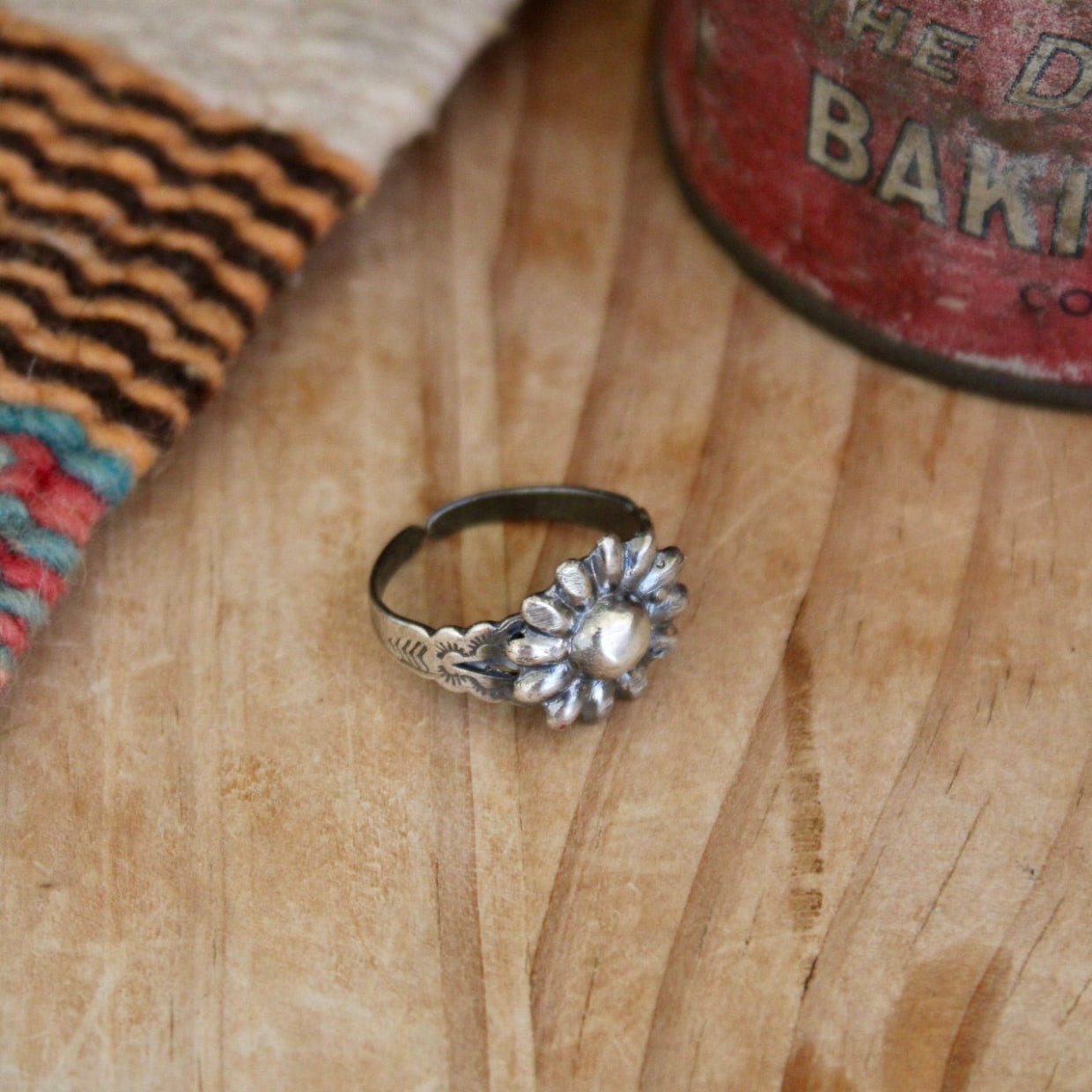 Western Bud Ring