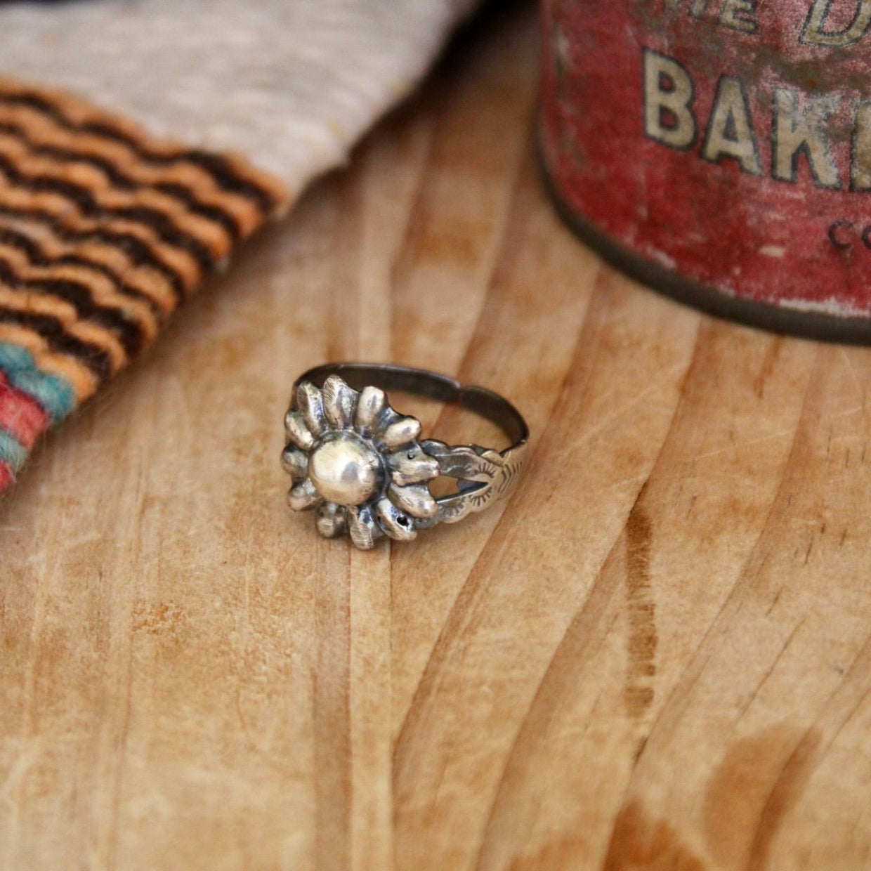 Western Bud Ring