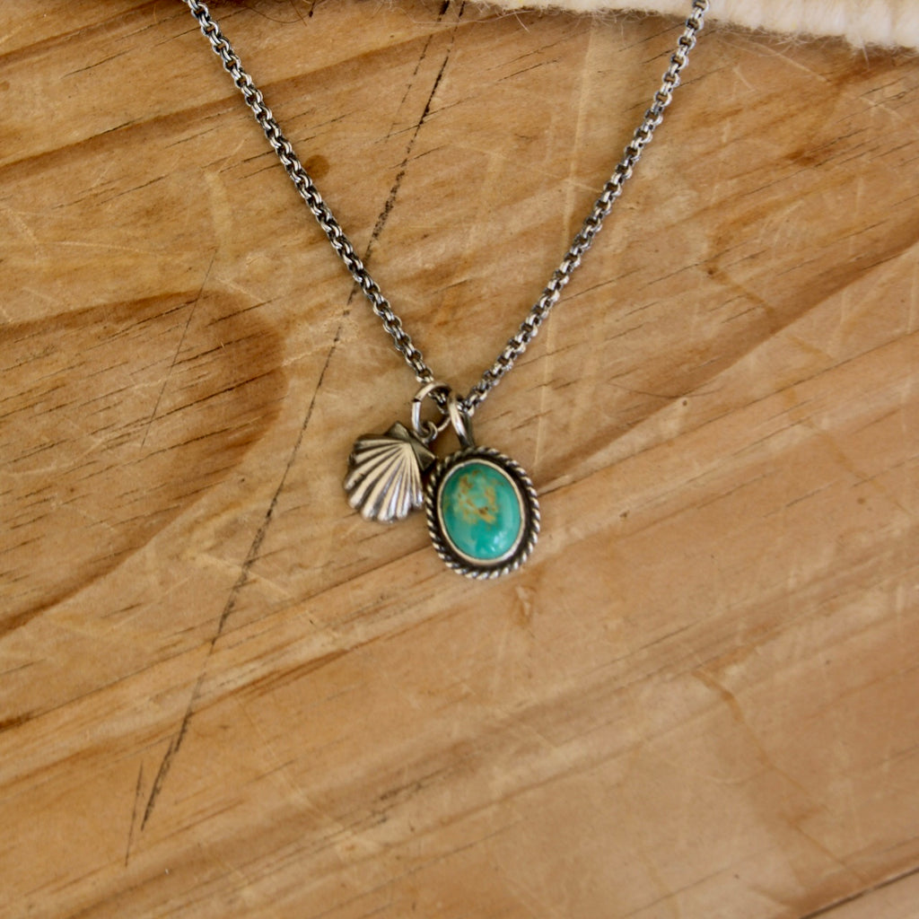 Tiny Shell Necklace