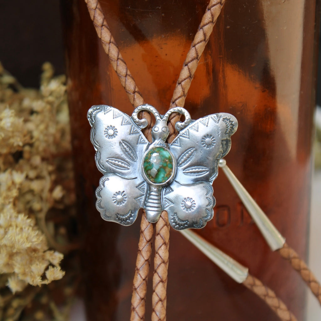 Butterfly Bolo