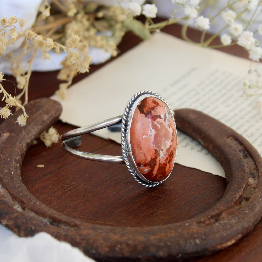 Sweetheart Cuff