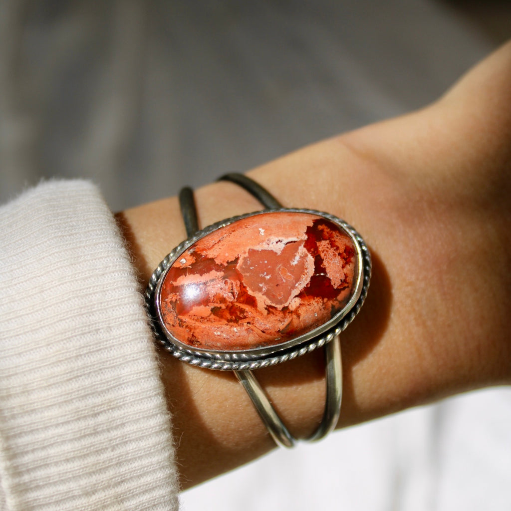 Sweetheart Cuff