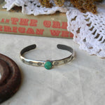 Load image into Gallery viewer, Emerald Flower Cuff
