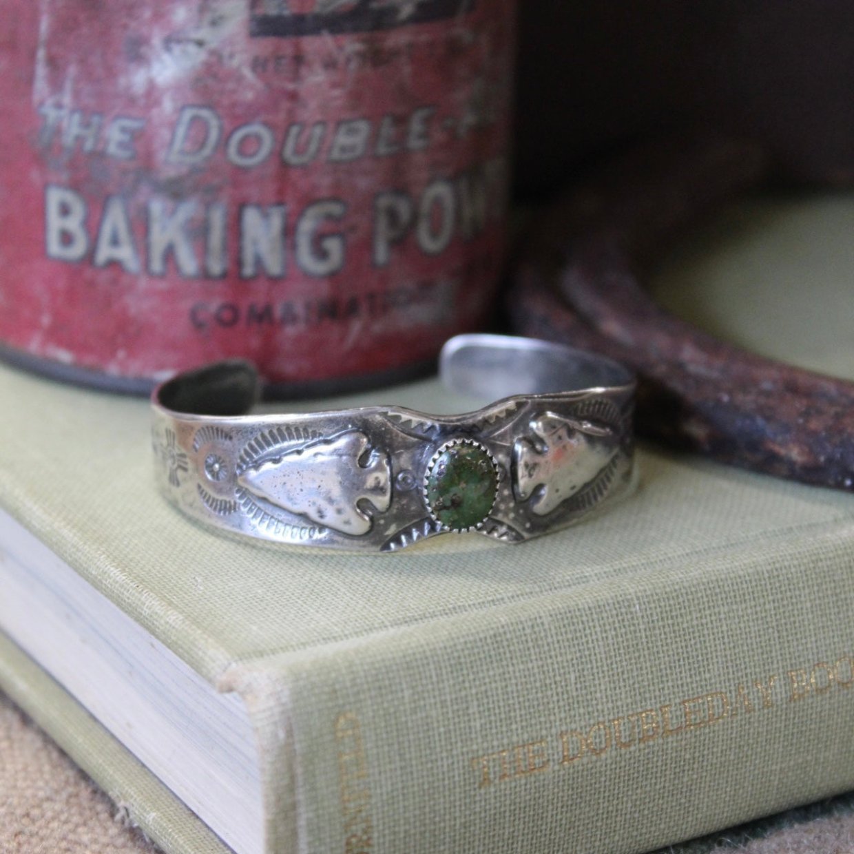 Arrowhead Cuff